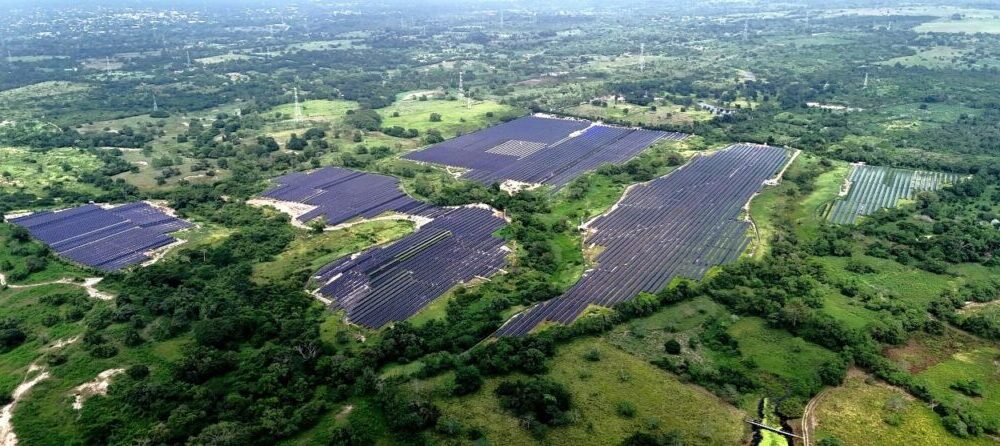 China Three Gorges pone en operaciones su primera planta solar en Colombia